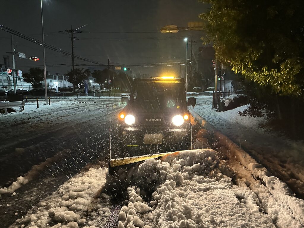 令和6年2月の夜間除雪活動。既存サイト掲載写真。